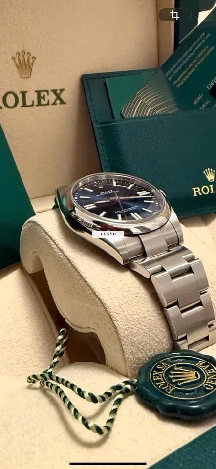 Rolex Oyster Perpetual 41 Oyster Perpetual 41 2024 - Thumbnail 4