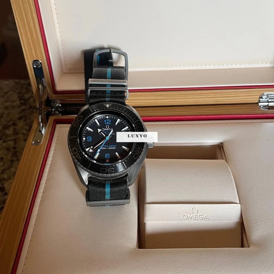 Omega Seamaster Planet Ocean 6000M Ultra Deep come nuovo scatola originale documenti disponibil - Thumbnail 3