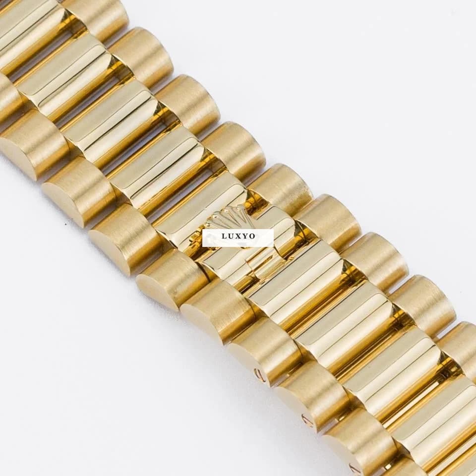 Rolex Day-Date 40 The Ultimate Status Symbol in 18K Yellow Gold - Thumbnail 8