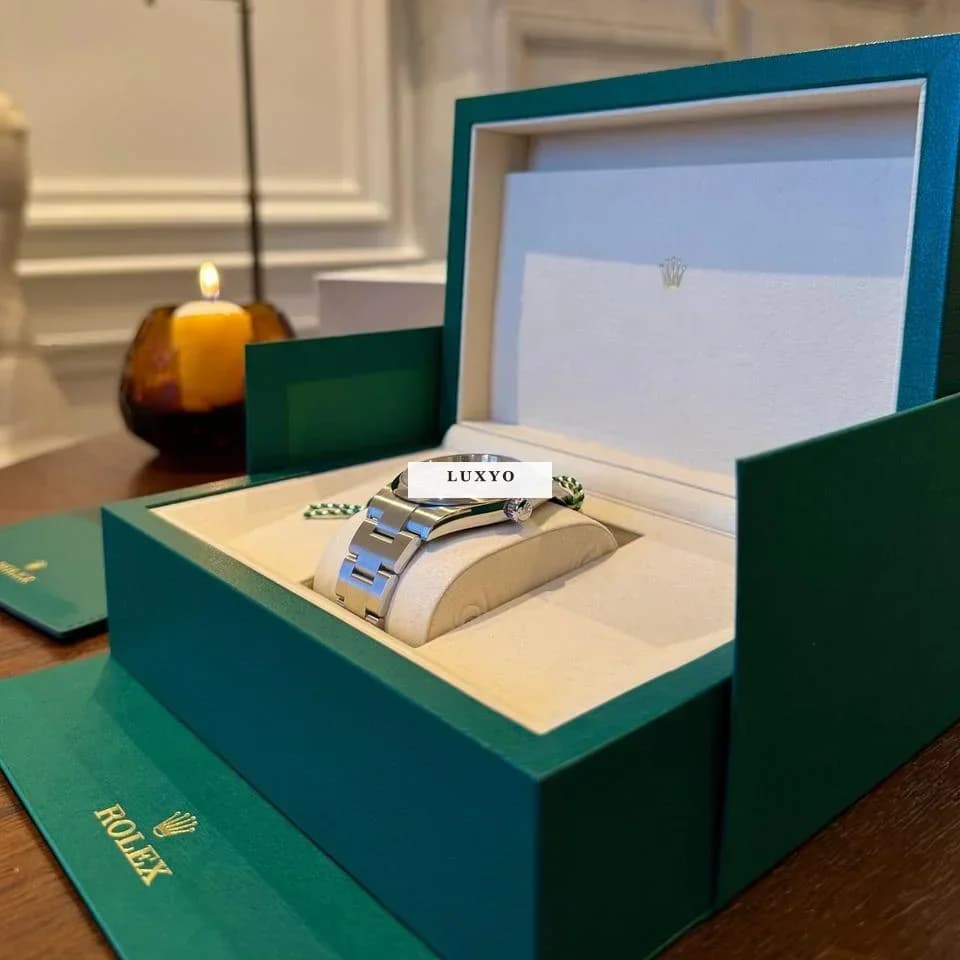 Rolex Oyster Perpetual  Stainless Dial (2025) Rolex oyster BEIGE 41 mm / Ref: 134300 / New and stickers . - Thumbnail 8