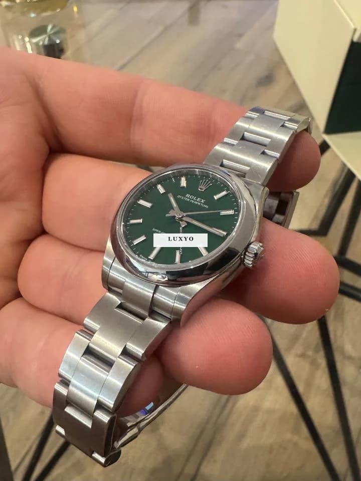 Rolex Oyster Perpetual 31 2024 - Full Set - Excellent état - Portée 1 fois - Thumbnail 4