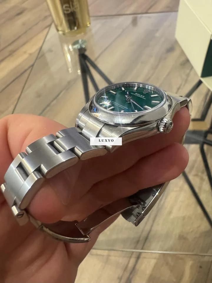 Rolex Oyster Perpetual 31 2024 - Full Set - Excellent état - Portée 1 fois - Thumbnail 6