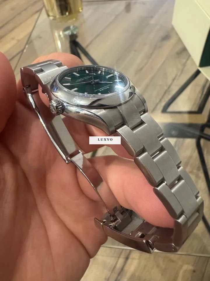 Rolex Oyster Perpetual 31 2024 - Full Set - Excellent état - Portée 1 fois - Thumbnail 7