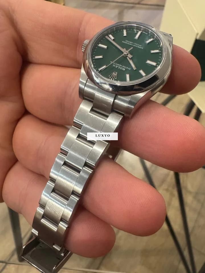 Rolex Oyster Perpetual 31 2024 - Full Set - Excellent état - Portée 1 fois - Thumbnail 8