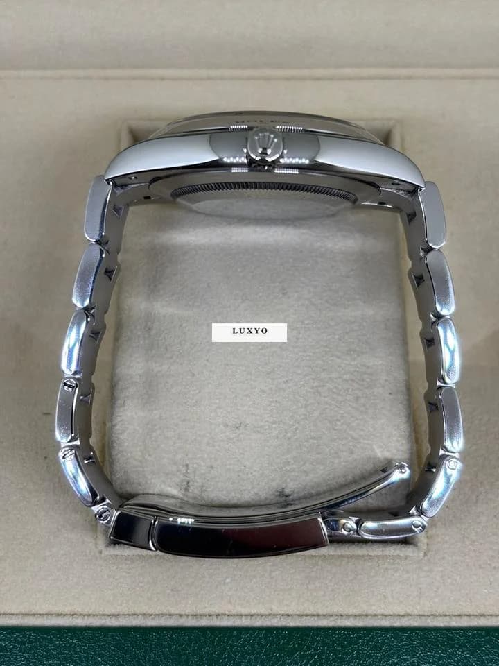 Rolex Oyster Perpetual 41 - Thumbnail 7