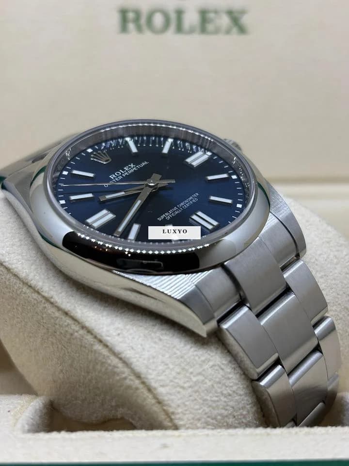 Rolex Oyster Perpetual 41 - Thumbnail 10
