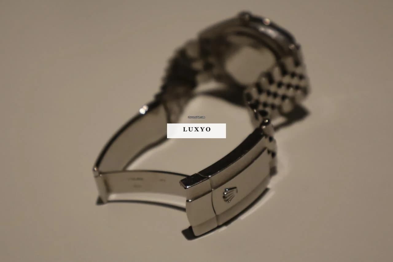 Rolex Datejust Oyster, 36 mm, Oystersteel and white gold, black dial - Thumbnail 8