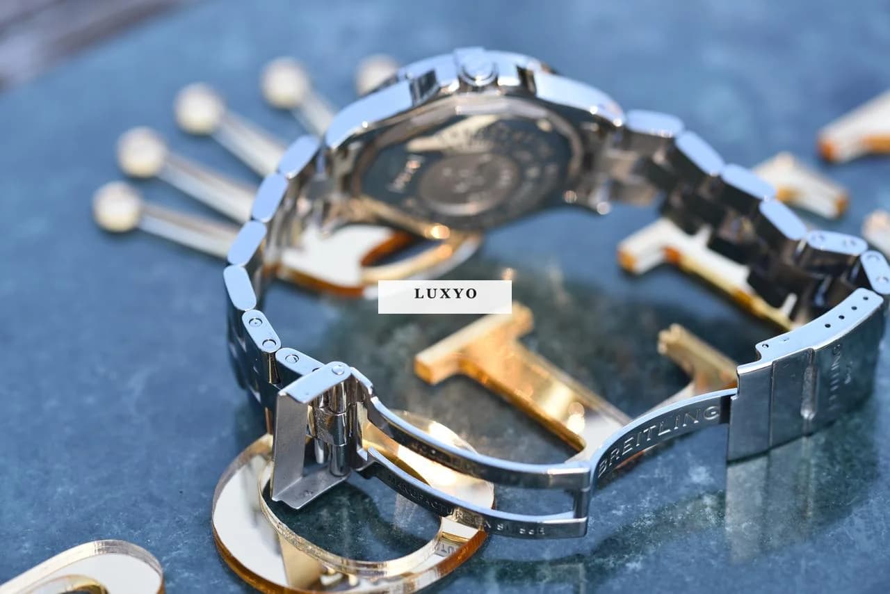 Breitling Colt Gmt Black dial - pristine crystal and dial - Thumbnail 10