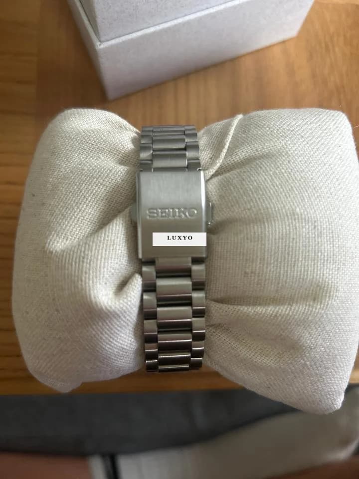 Seiko 5 Sports - Thumbnail 3