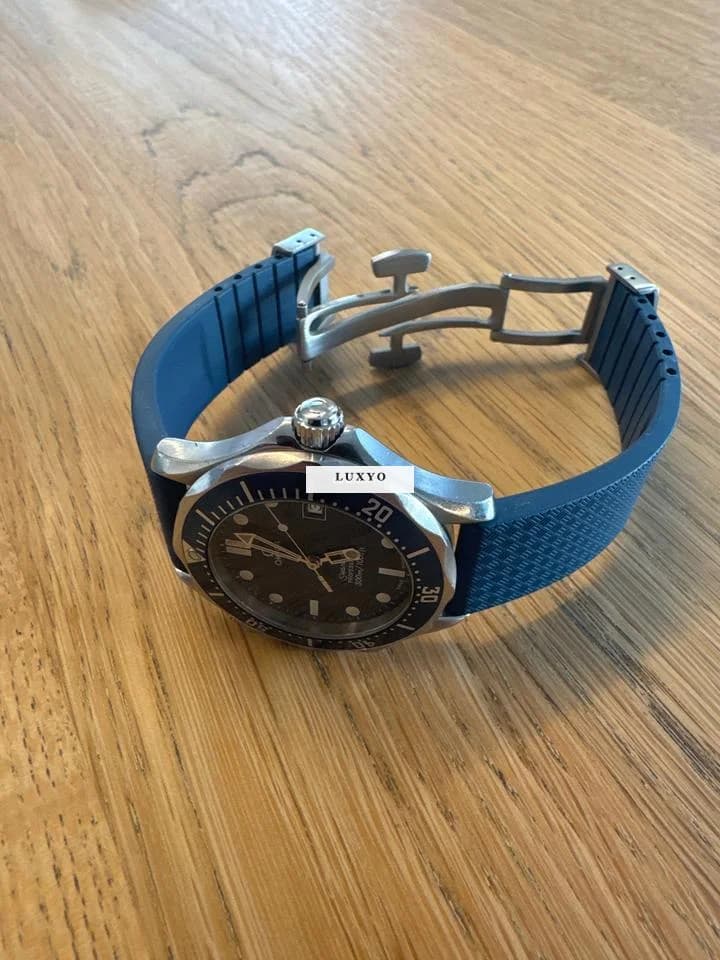 Omega Seamaster Comes with rubber strap (blue) - Thumbnail 4