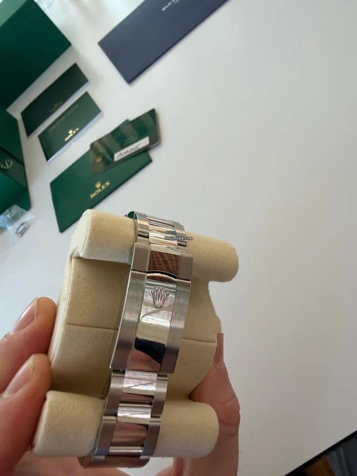 Rolex Datejust 36 Fullset 09/2025 Unworn - Thumbnail 4