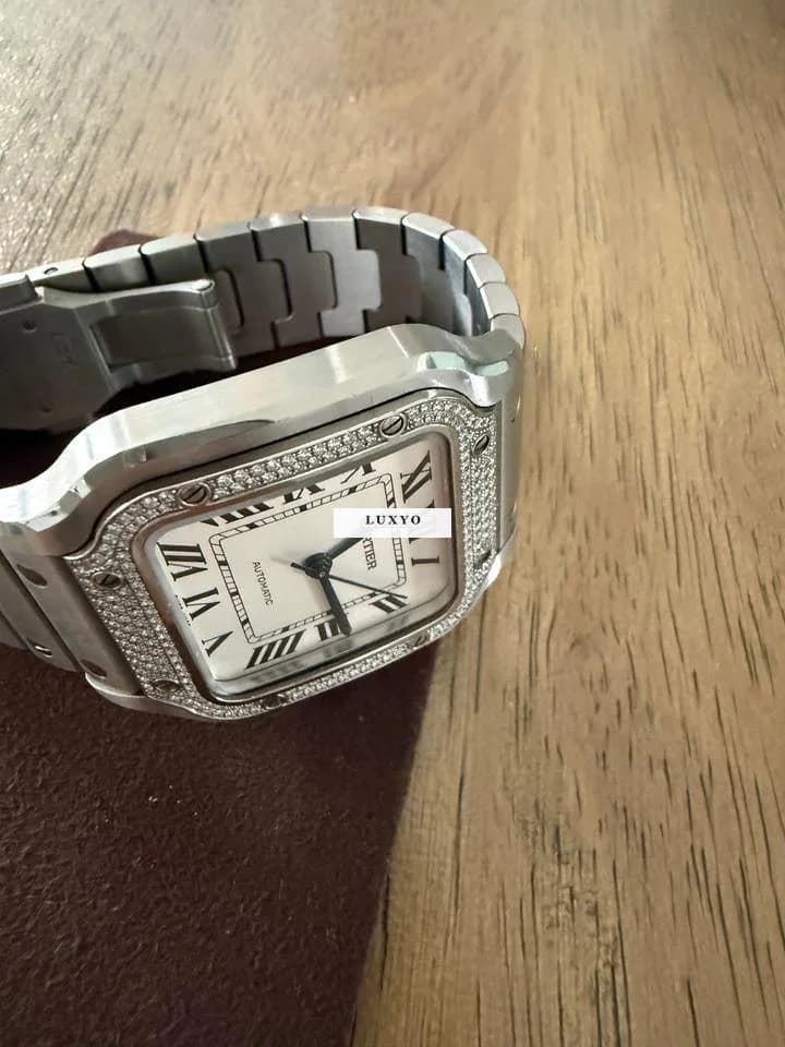 Cartier Watch  Santos Cartier Diamonds Full set. Pari a nuovo .anno 2024.indossato poche volte . - Image 1