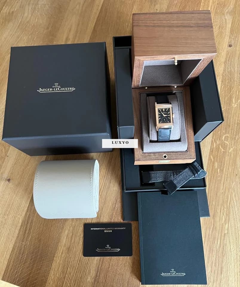 Jaeger-LeCoultre Reverso Tribute Monoface Small Seconds 2025 Like New Warranty 2033 - Thumbnail 2