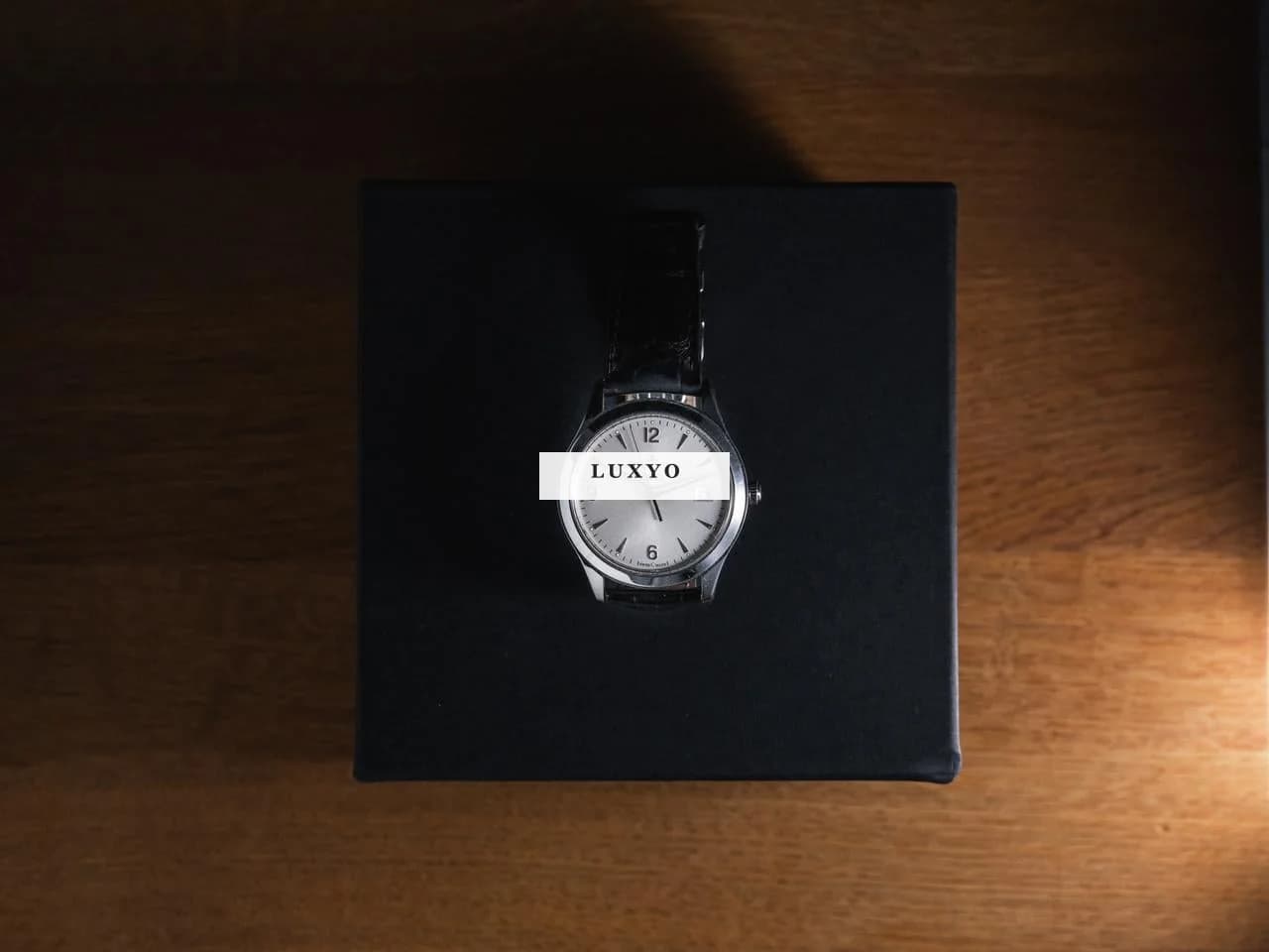 Jaeger-LeCoultre Master Control Date Full Set with Box & Papers | Replacement Bracelet | 2015 - Thumbnail 4