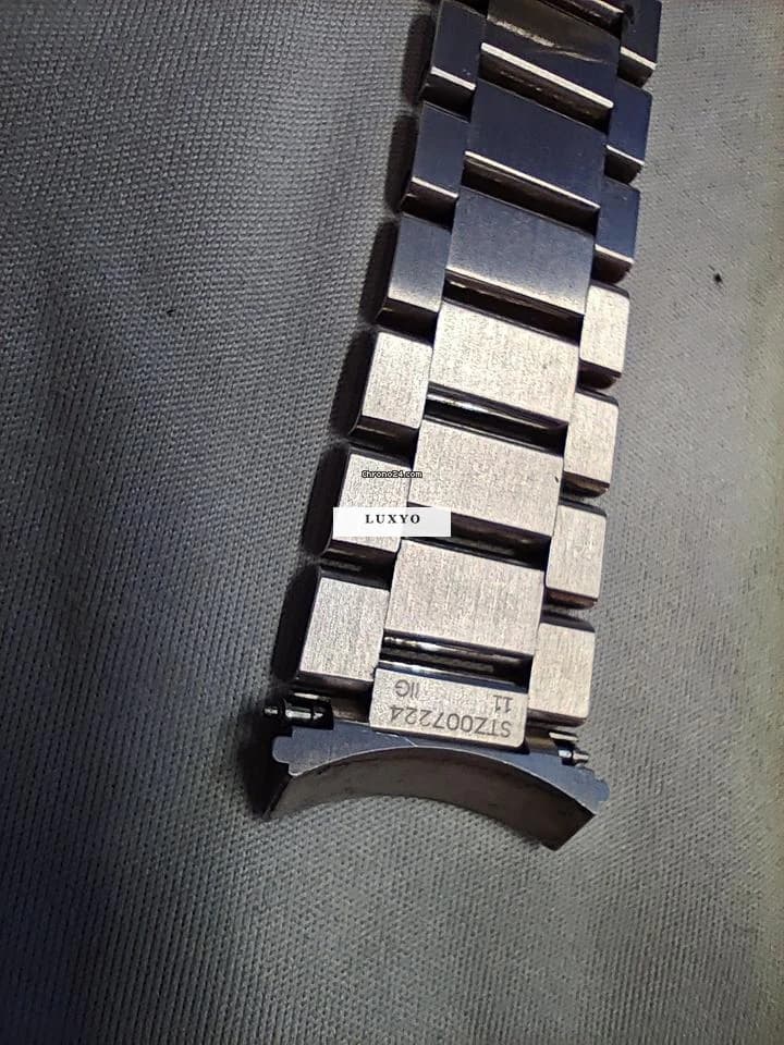 Omega Seamaster Aqua Terra Full Set, guter Zustand, 1. Hand, neu gekauft am 4.2.25! - Thumbnail 10