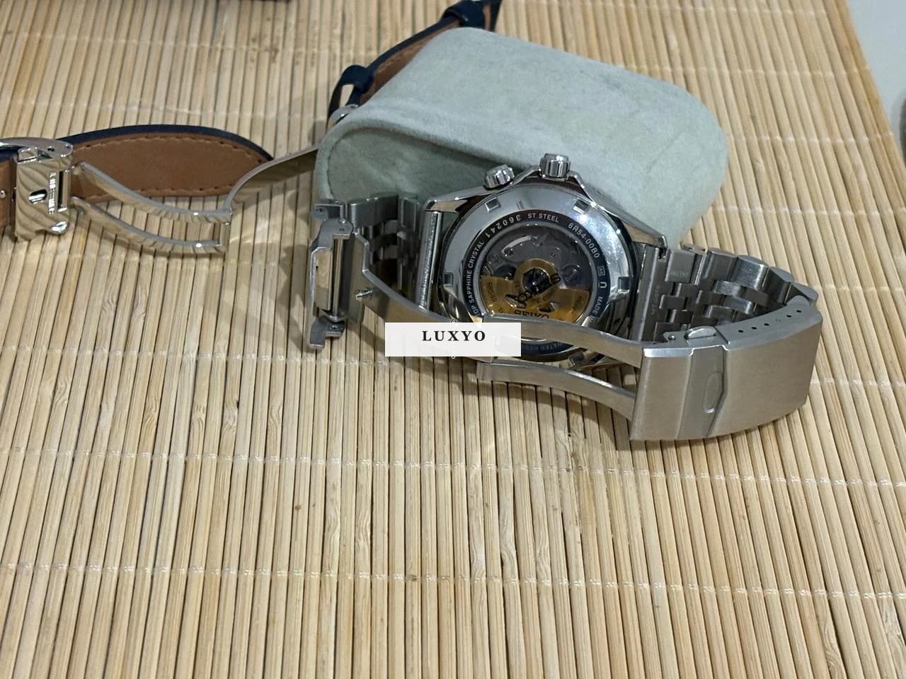 Seiko Prospex Alpinist  Automatic Like new box papers extra S J Louis Bracelet - Thumbnail 3