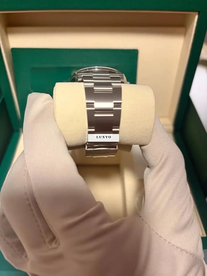 Rolex Oyster Perpetual 36 Rolex OP 36 Tiffany Dial. New / Unworn / Full set 2025 - Thumbnail 7