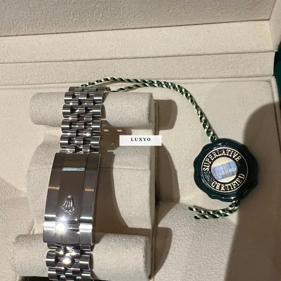 Rolex Datejust 41 Ungetragen, Echtheitsprüfung zu Kosten des Verkäufers - Thumbnail 4