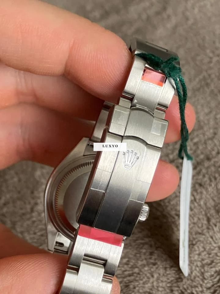 Rolex Oyster Perpetual 28 Brand new/stickered full set - Thumbnail 5