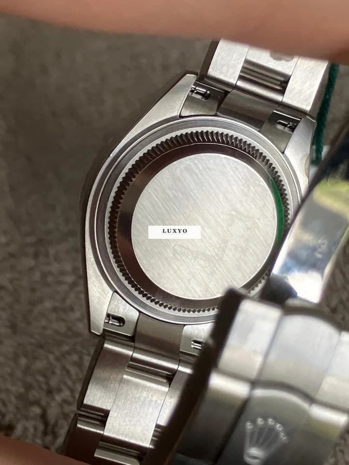 Rolex Oyster Perpetual 28 Brand new/stickered full set - Thumbnail 9