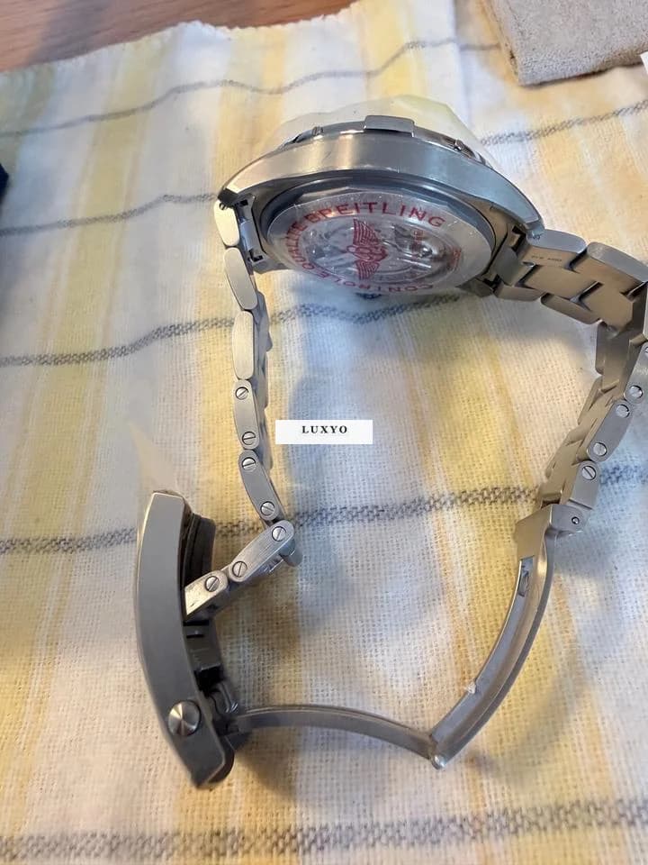 Breitling Super Avenger B01 Chronograph 46 komlett neu und ungetragen - Thumbnail 6