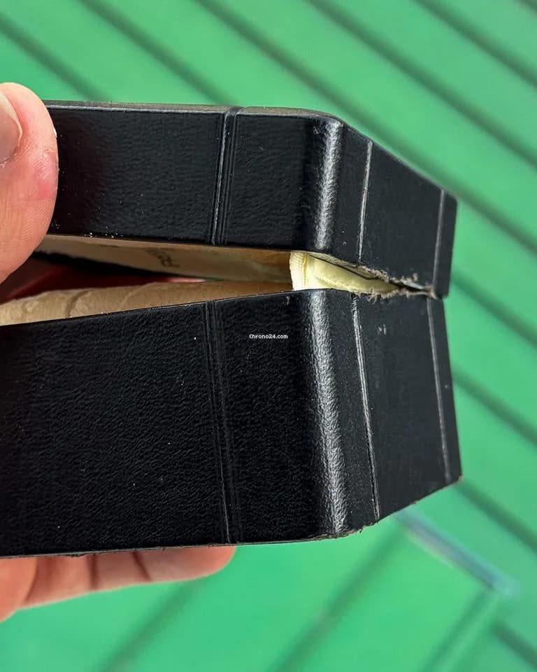 Patek Philippe Nautilus Blue Ribbed Dial – Steel – Box & Dealer Invoice – 2000 - Thumbnail 12