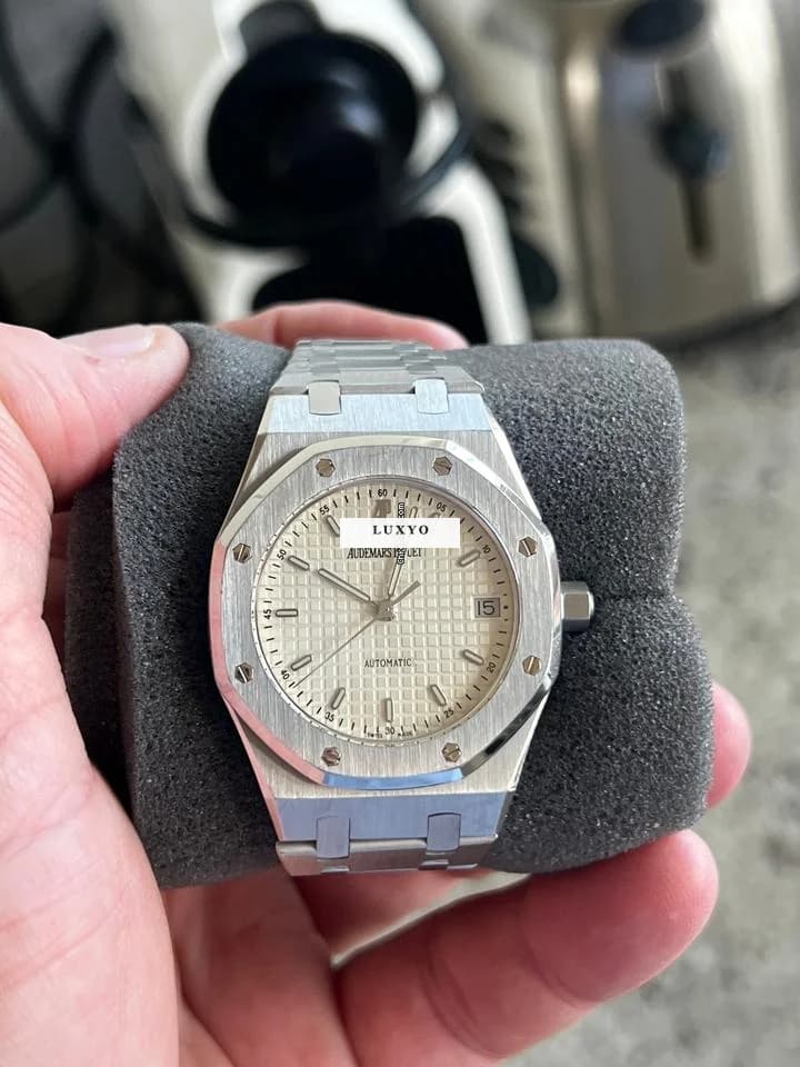 Audemars Piguet Royal Oak Ref. 14790ST White Tapisserie Dial / Mint Condition - Image 1