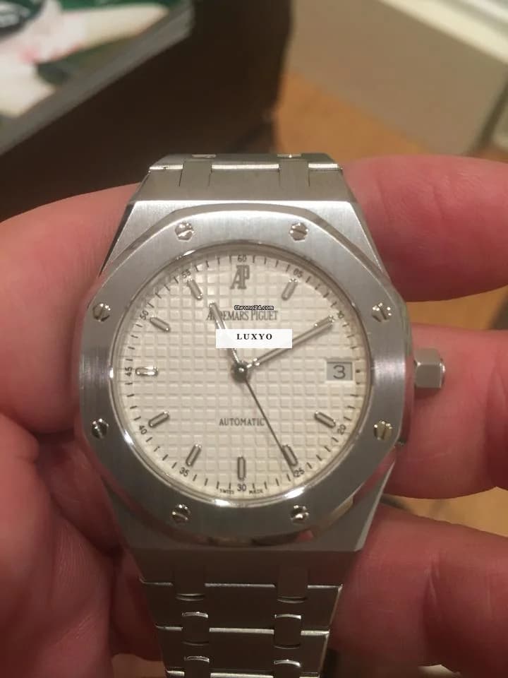 Audemars Piguet Royal Oak Ref. 14790ST White Tapisserie Dial / Mint Condition - Thumbnail 2