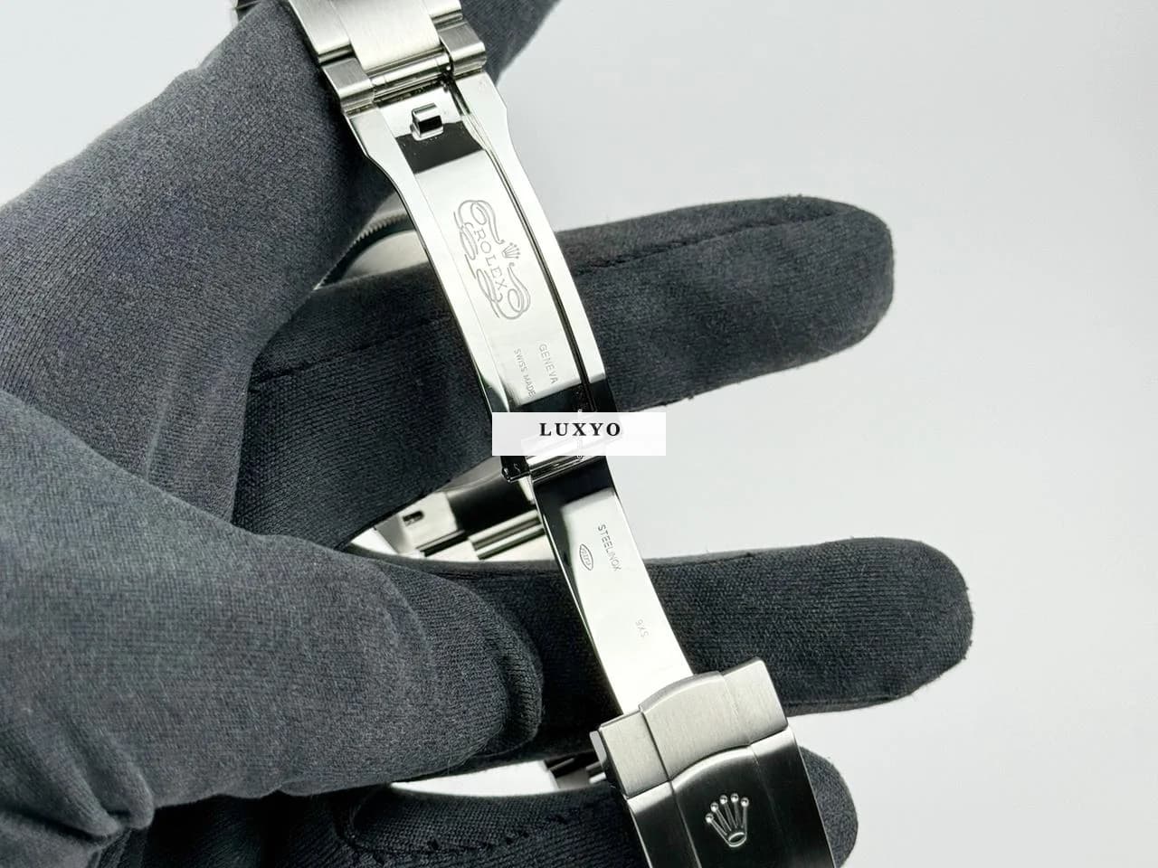 Rolex Oyster Perpetual  Stainless Dial (2025) 2025 FULL SET - Thumbnail 9