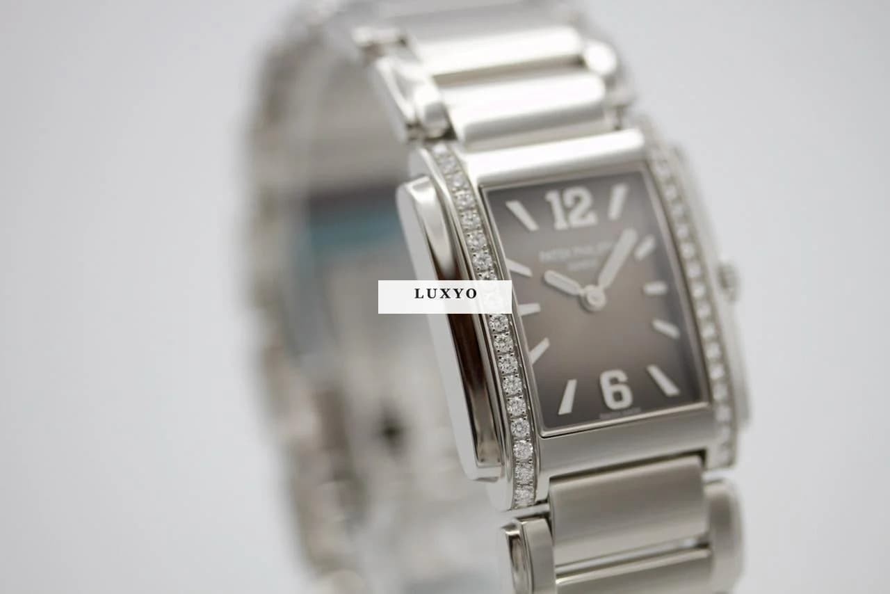 Patek Philippe Twenty~4 2024 Deutsch Fullset 98 % NEW 4910/1200A-010 - Thumbnail 2