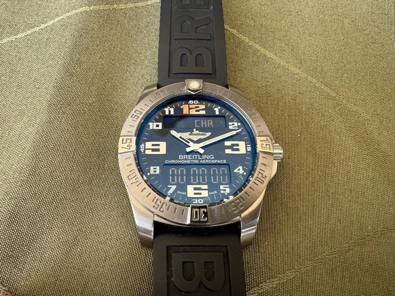 Breitling Aerospace Evo Titanium 43mm - Ref. E79363 - SuperQuartz - Thumbnail 4