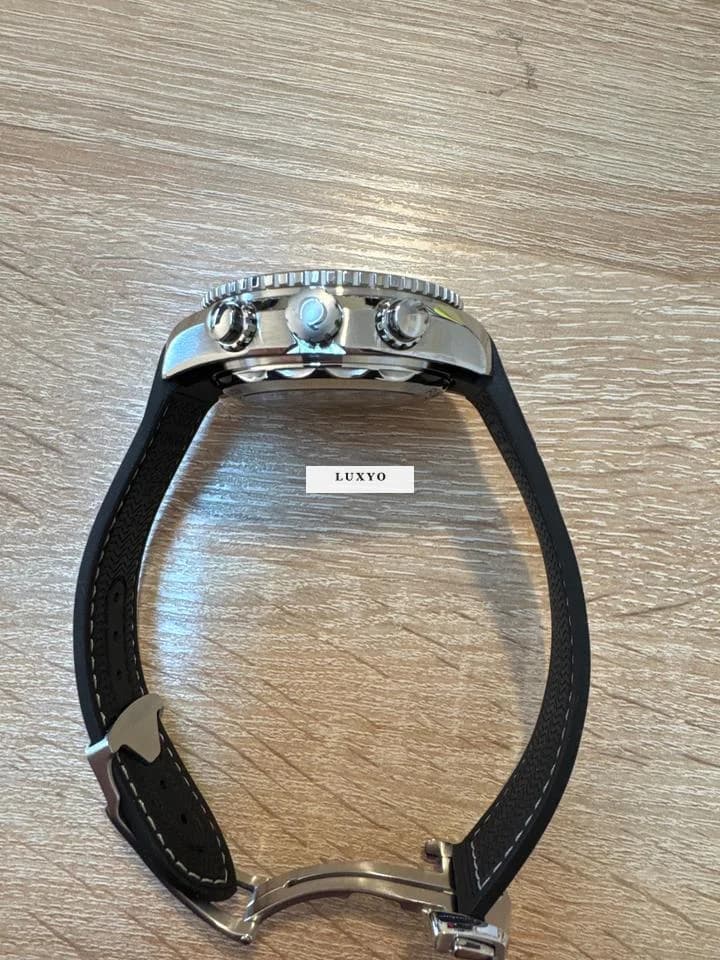 Omega Seamaster Planet Ocean Chronograph Full Set plus 2 Austauschbänder - Thumbnail 2