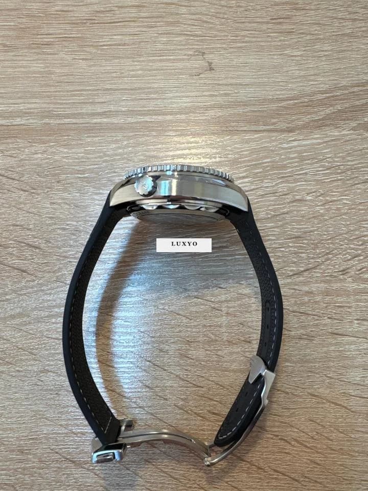 Omega Seamaster Planet Ocean Chronograph Full Set plus 2 Austauschbänder - Thumbnail 3