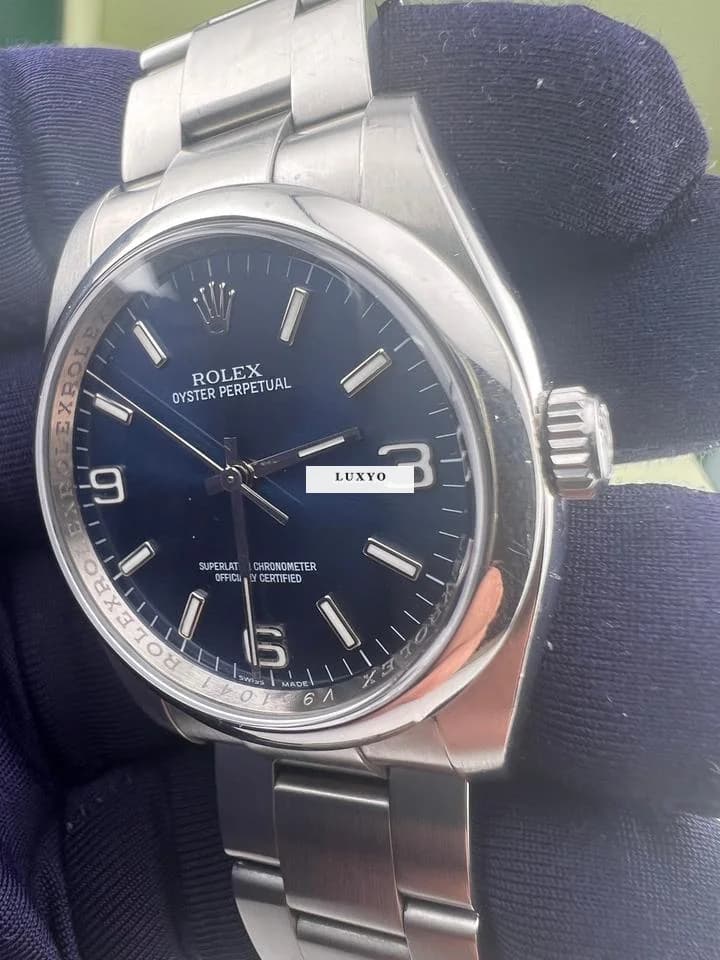 Rolex Oyster Perpetual 36 - Thumbnail 12
