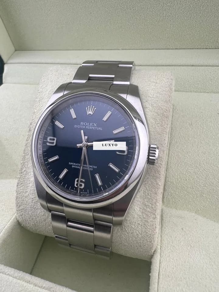 Rolex Oyster Perpetual 36 - Thumbnail 3