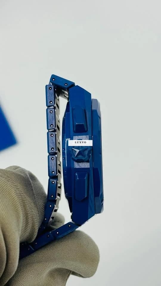 Zenith Skyline Chronograph 160th Anniversary Edition Defy with card & box - Thumbnail 9