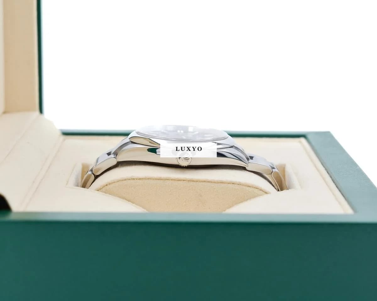 Rolex Oyster Perpetual 41 Blue Dial I 41mm I Box & Papers - Thumbnail 4