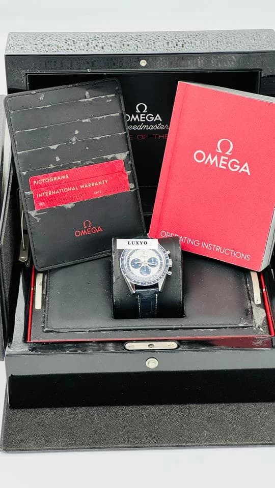 Omega Speedmaster Moonwatch Ck2998 with card & box - Thumbnail 14