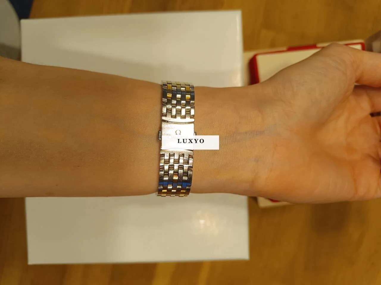 Omega De Ville Prestige Co-axial Master Chronometer Omega De Ville Prestige 34 gold 2024 perlmutt 43420342005002 - Thumbnail 5