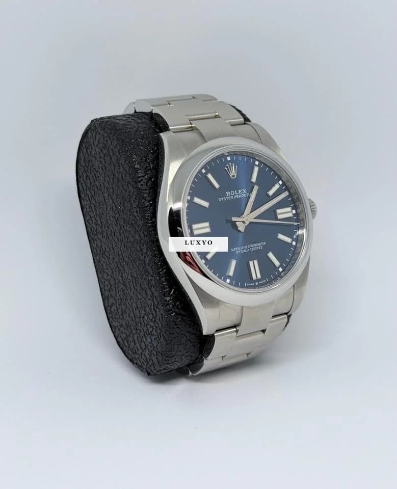 Rolex Oyster Perpetual 41 - Thumbnail 3