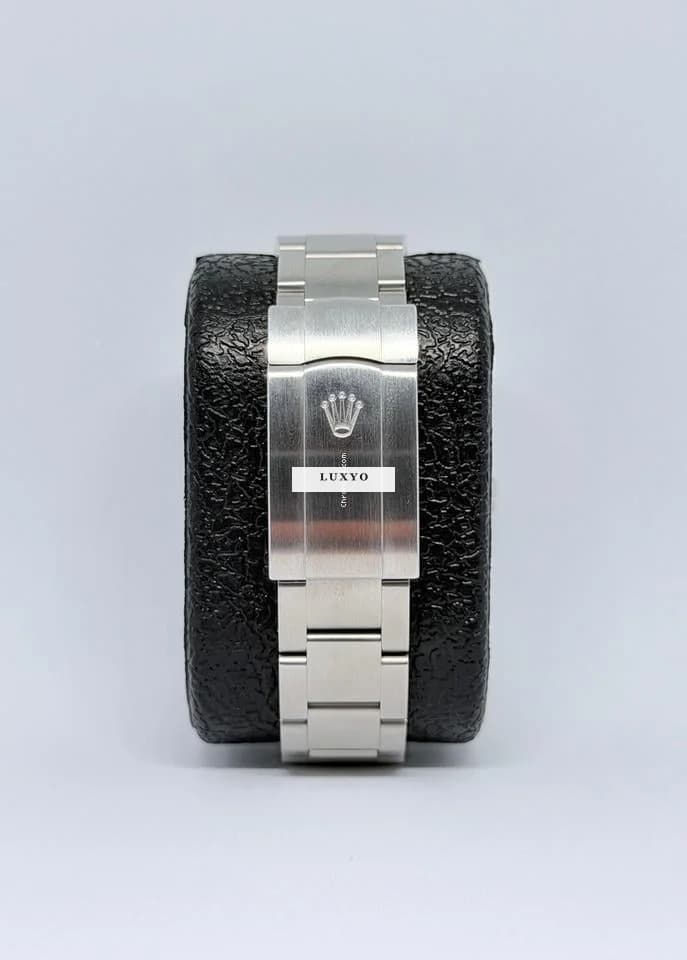 Rolex Oyster Perpetual 41 - Thumbnail 4