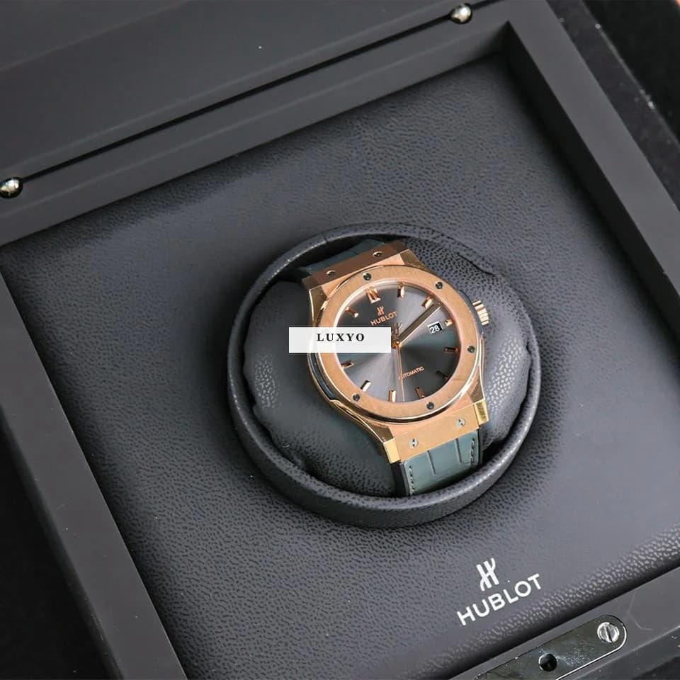 Hublot Classic Fusion Grey Automatic Rose Gold / 2020 / Full Set / Perfect condition - Thumbnail 3