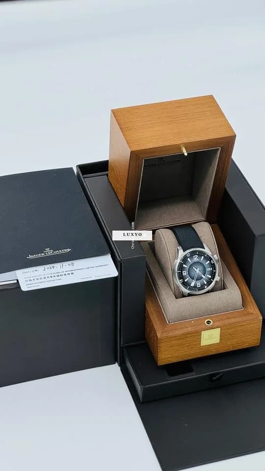 Jaeger-LeCoultre Polaris Date Dial 42mm with card & box - Thumbnail 11