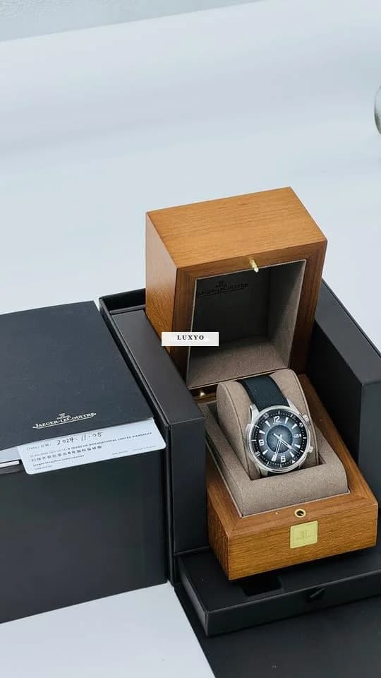 Jaeger-LeCoultre Polaris Date Dial 42mm with card & box - Thumbnail 12