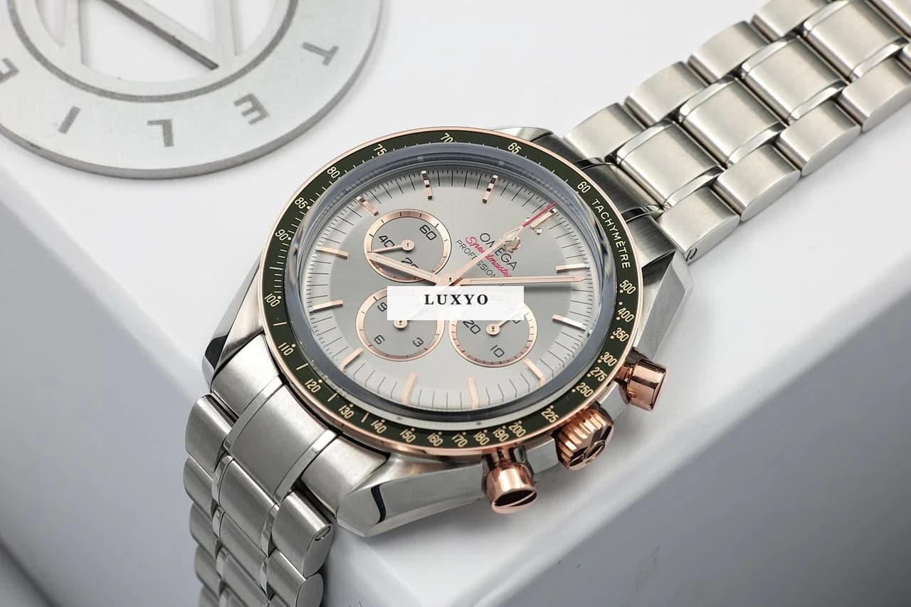 Omega Speedmaster Tokyo Full set, special edition,  645/2020 - Image 1