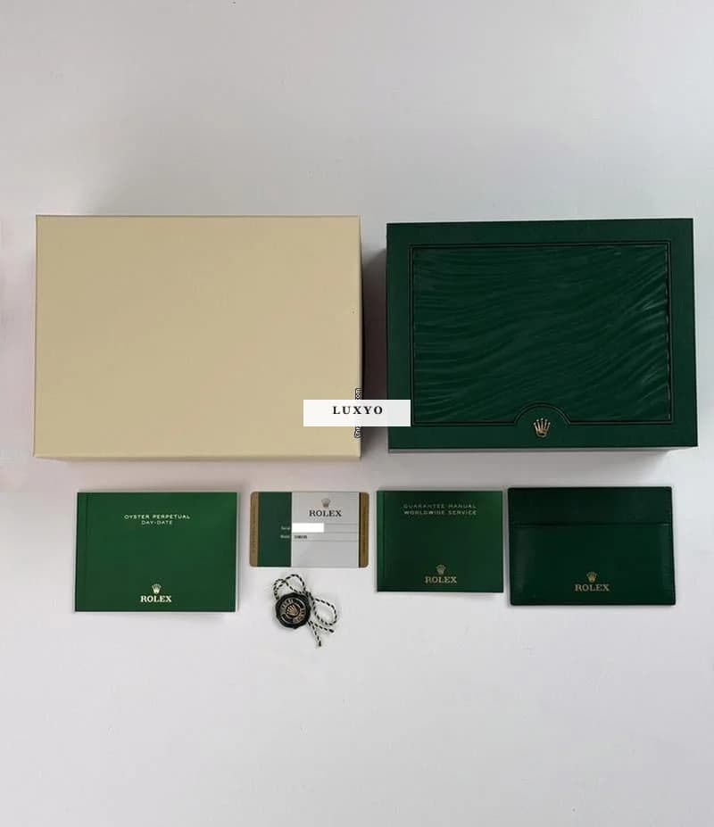 Rolex Everose-gold Day-Date 40, 06/2020 228235 - Thumbnail 14