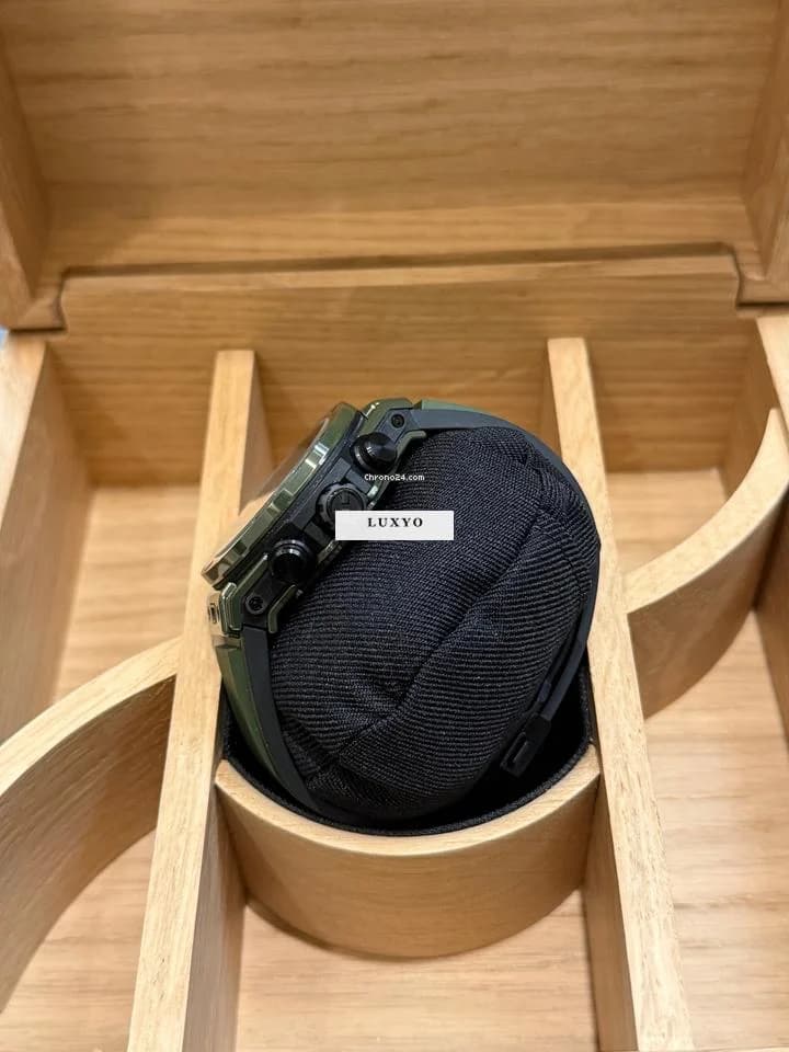 Hublot Big Bang Unico Dark Green 42 Mm 2025 Ltd.250 pieces - Thumbnail 2