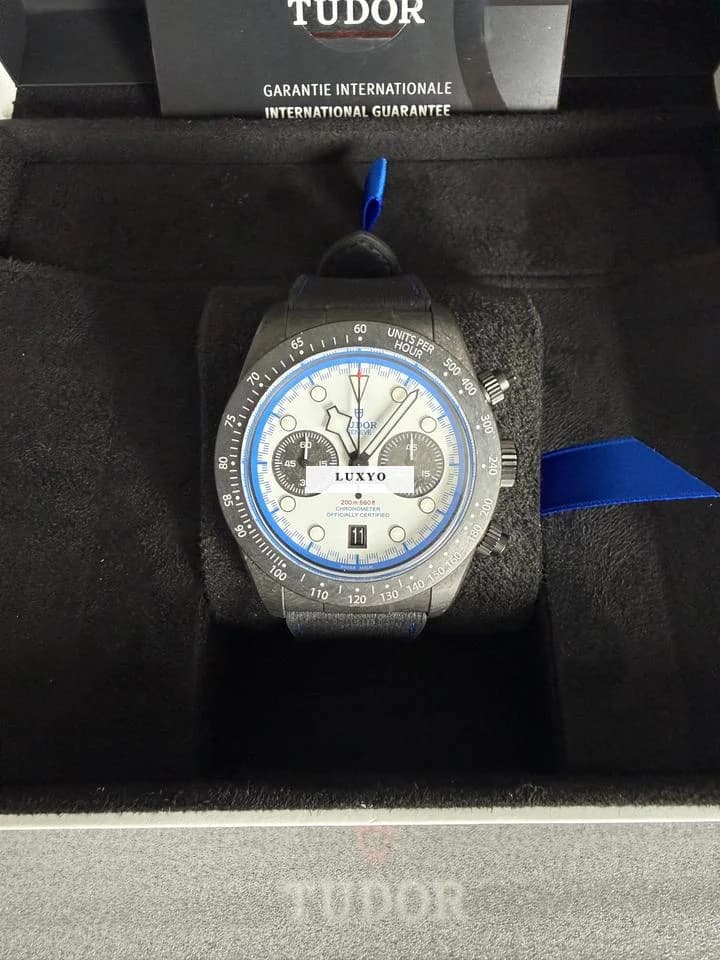 Tudor Black Bay Chrono 25 Full set including box, papers, and sales receipt - Thumbnail 2