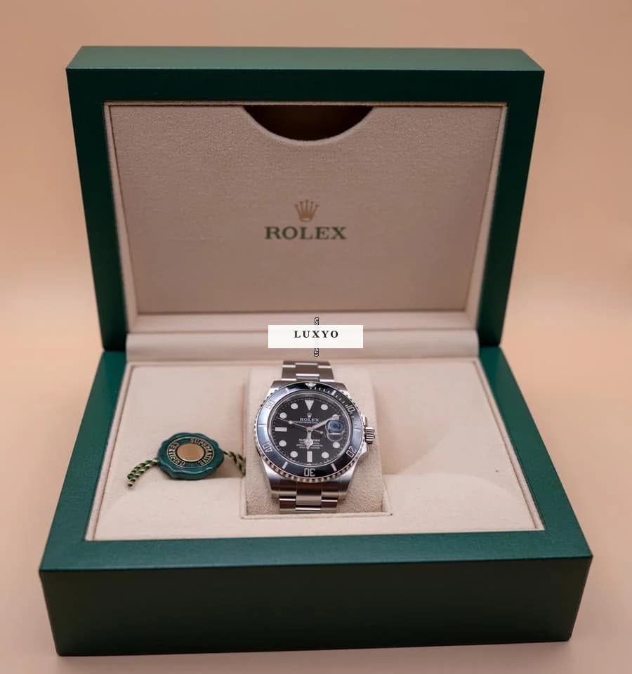 Rolex Submariner Date NOS | Never worn | Stickered | Full Set Box & Papers - Thumbnail 2