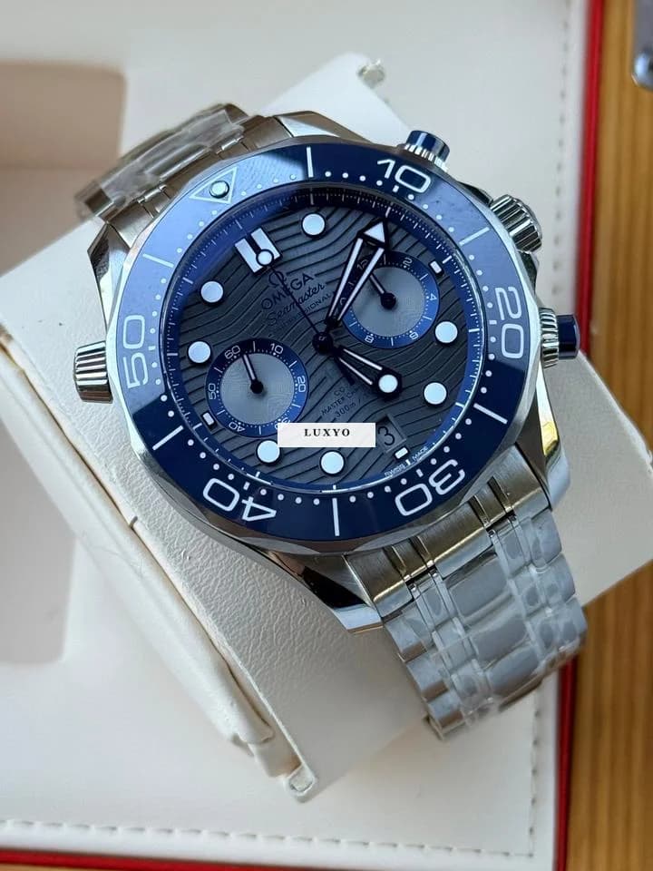 Omega Seamaster Diver 300 M New old stock unworn !!! - Thumbnail 8